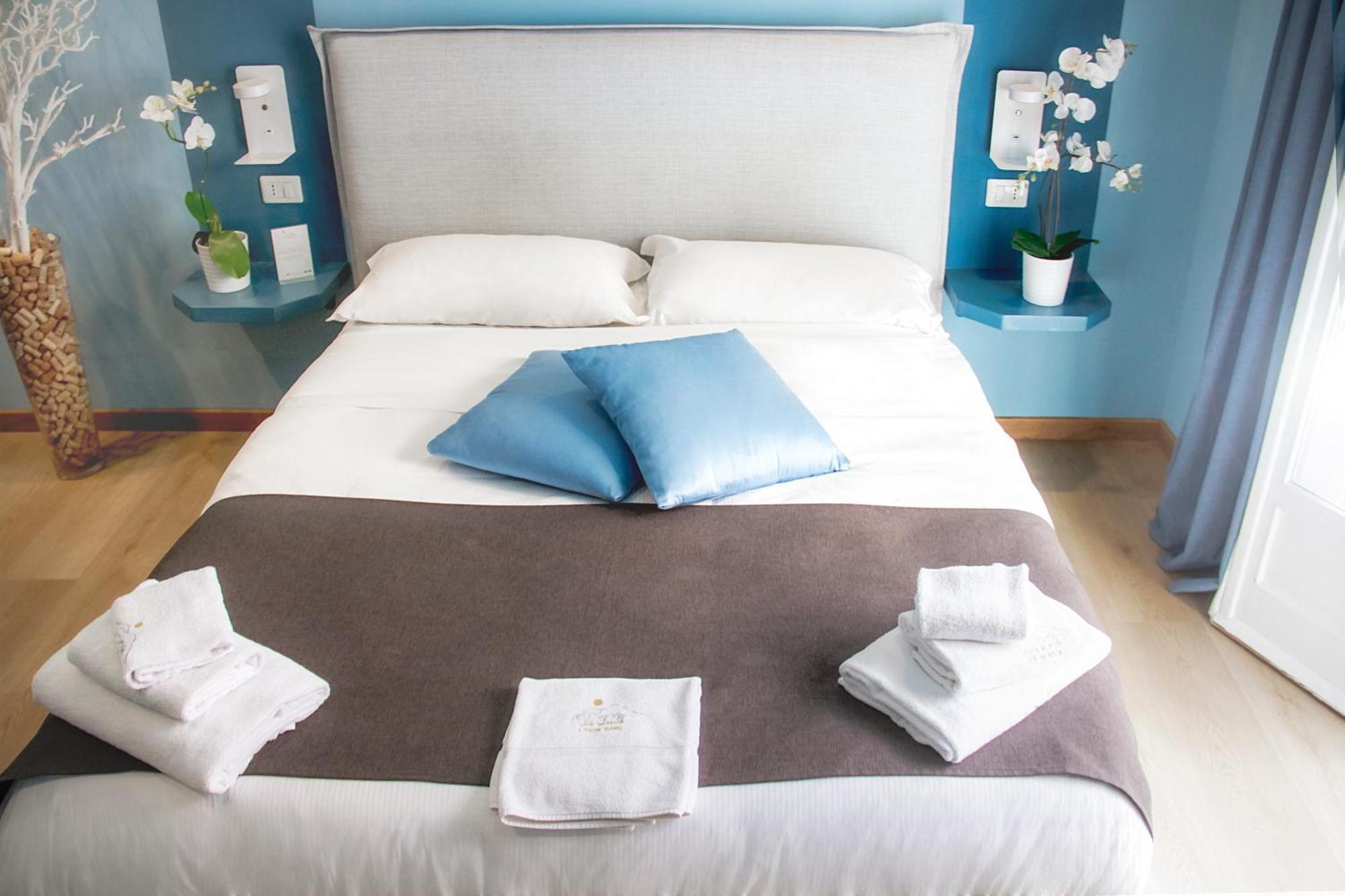 Hotel Il Sanfilippo à Naples Extérieur photo