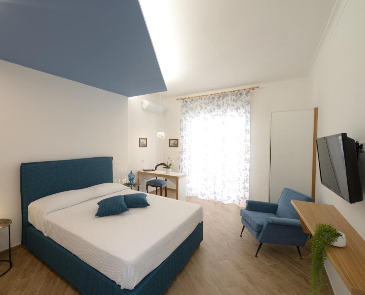 Hotel Il Sanfilippo à Naples Extérieur photo