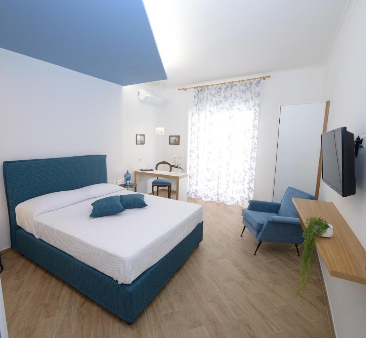 Hotel Il Sanfilippo à Naples Extérieur photo