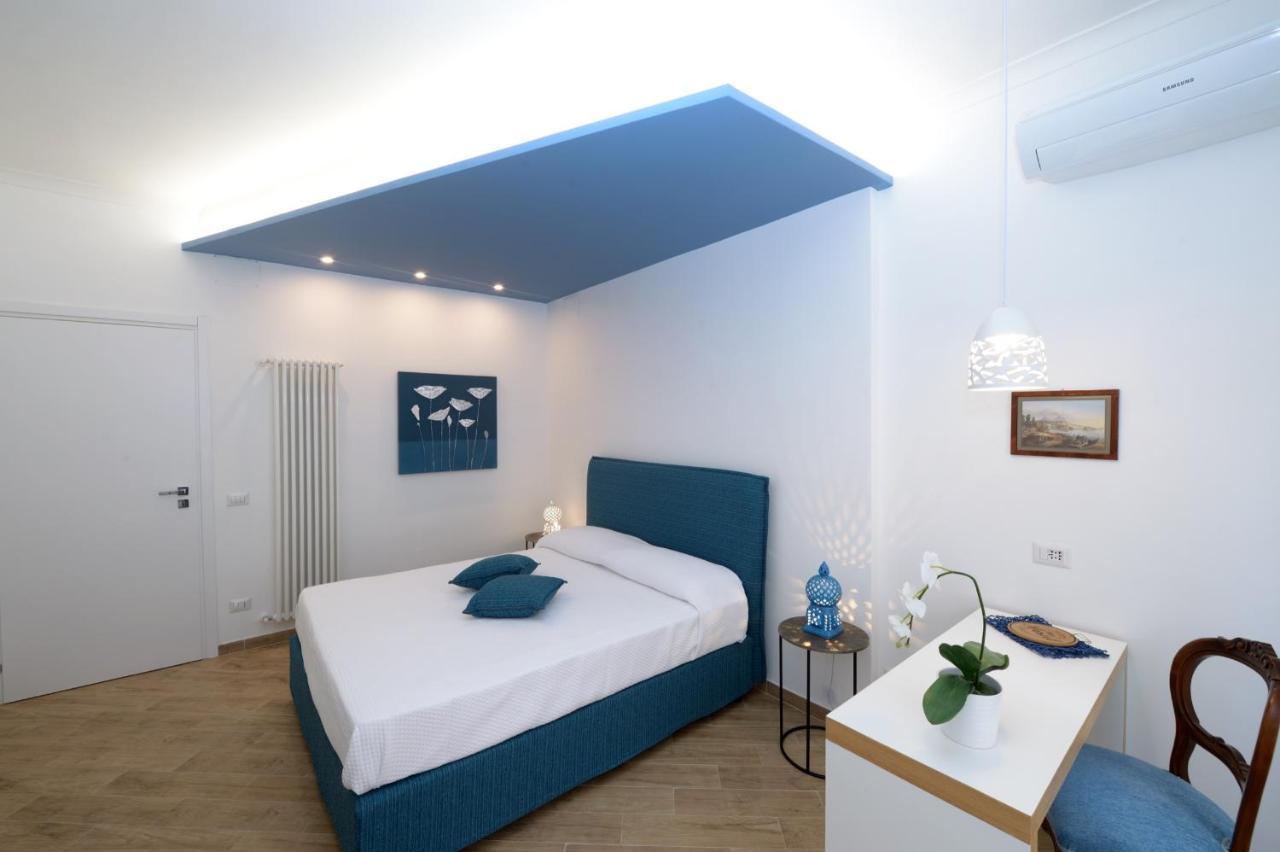 Hotel Il Sanfilippo à Naples Extérieur photo