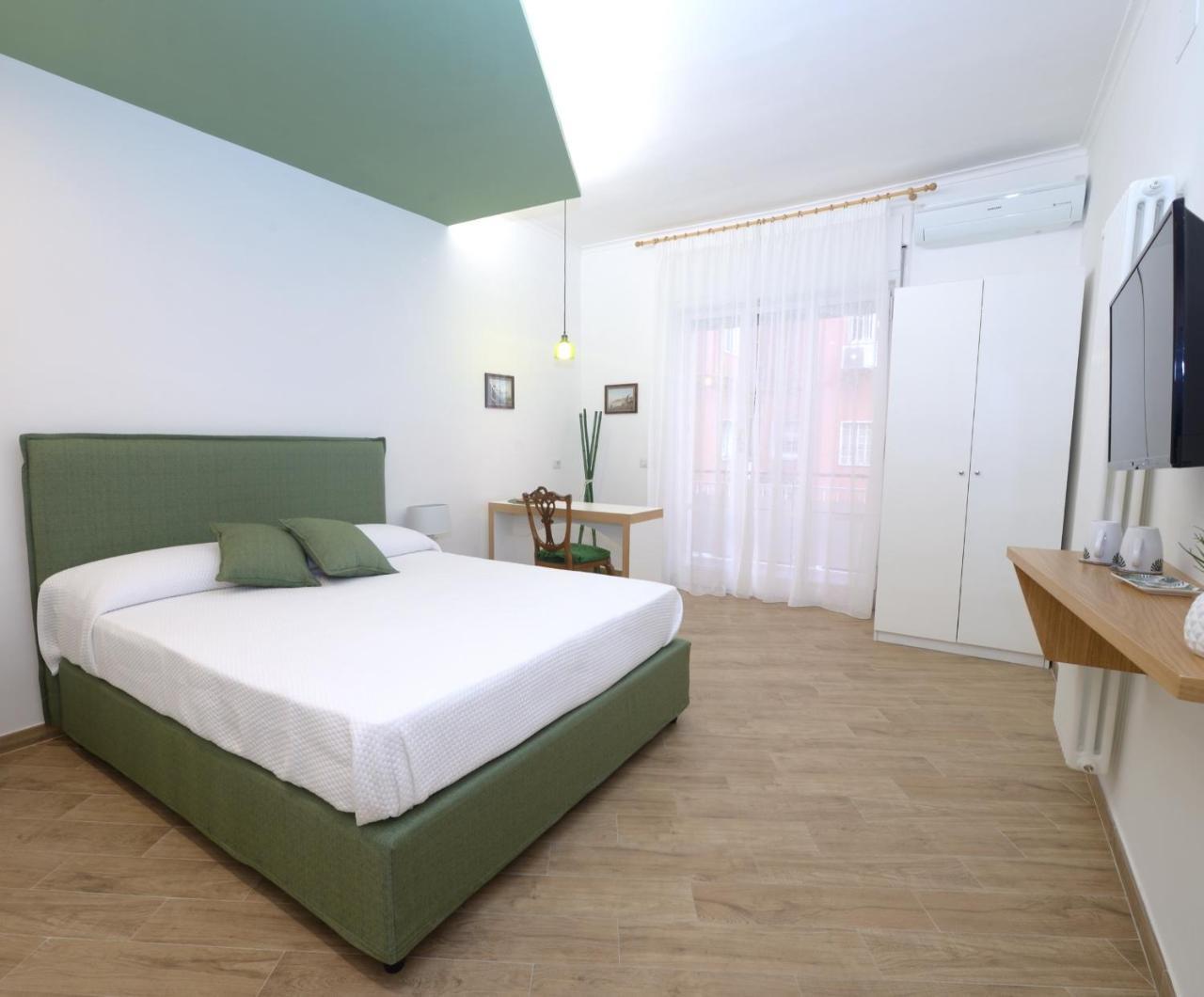 Hotel Il Sanfilippo à Naples Extérieur photo